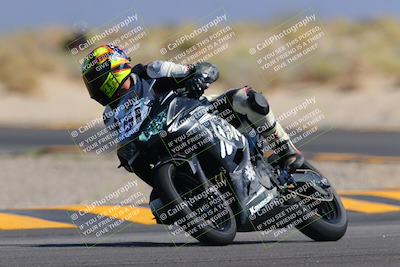 media/Oct-08-2022-SoCal Trackdays (Sat) [[1fc3beec89]]/Turn 16 (125pm)/